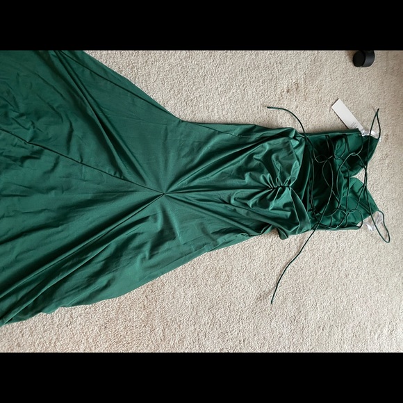 Hunter Green Prom Dress, Size 4 - Picture 3 of 9